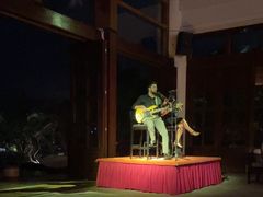 -亚龙湾喜来登·美景台大堂吧