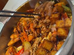 -黄记煌三汁焖锅(新佳丽江汉路店)