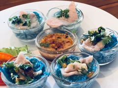 猪肉椰浆细面-蝶豆花蓝面条