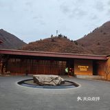 699的牦牛套餐虽然只是两人餐，但是我们三个人去都够了