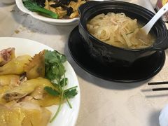 -口衣记鸡饭店