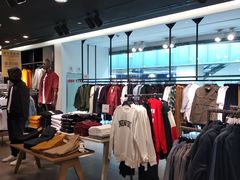 -H&M(鹏欣水游城店)