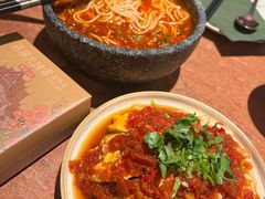 -浩海火燒雲傣家菜(芮欧百货店)