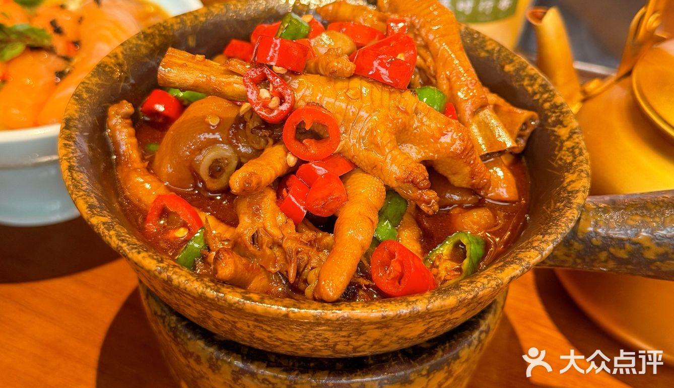 一口酥烂红烧肉的幸福