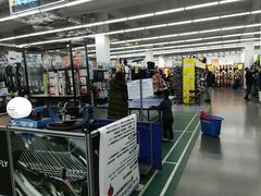 -迪卡侬(金龙湖店)