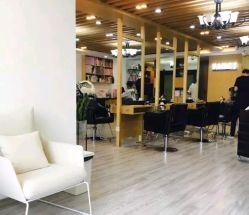 -SWANK SALON
