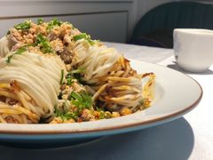鸡丝凉面-玉玲珑(陆家嘴店)