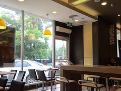 靠窗位-肯德基(万科城店)