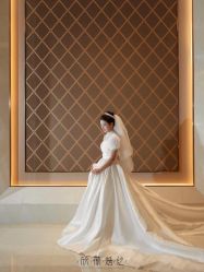 -欣薇婚纱(新源乐汇城店)