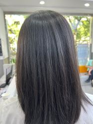 -首脑美发沙龙