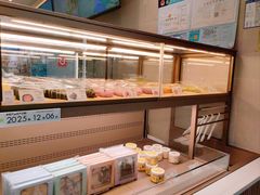 -奈雪的茶(鄞州万达店)