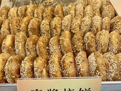 麻酱烧饼-四季小馆·地道北京小吃(广百店)