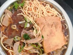 -薛记襄阳香辣牛肉面(平安路店)