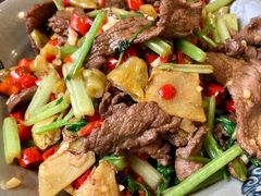 小炒黄牛肉-潇湘阁(昆泰国际大厦店)