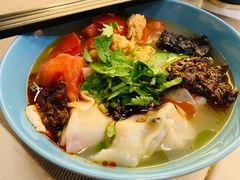 -桔子酒店(深圳东门湖贝地铁站店)