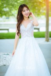 点击看大图 -GRACE KELLY婚纱与礼服(北京店)