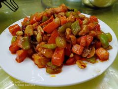 -明月食府(二区干二路店)