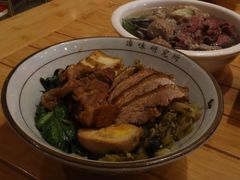 -狮头牌卤味研究所·卤味饭(花城汇南区店)