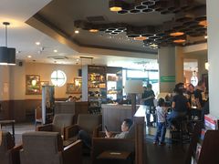 大堂-星巴克(无锡百联奥特莱斯店)