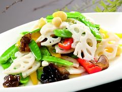 -乾隆美食·本帮菜(黄河路店)