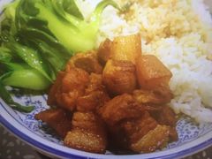 -蜗牛小馆醉乡民谣云南菜(惠新西里店)