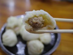 肉包-红帽叔叔包子