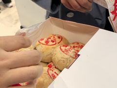 -真老大房(南京东路店)