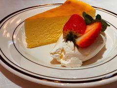 -Wolfgang’s Steakhouse 沃夫冈牛排馆(上海白玉兰广场店)