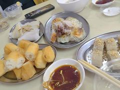 -洲心明记烧肉大粥(总店)