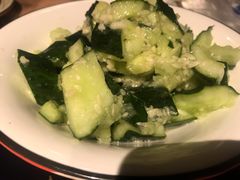 -虾弄弄海派小龙虾·牛羊蝎子火锅