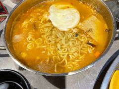 -哈哈碳都·牛肋条无限自助烤肉(台江万达店)