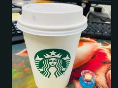 春意樱桃拿铁-星巴克臻选(外滩中心店)