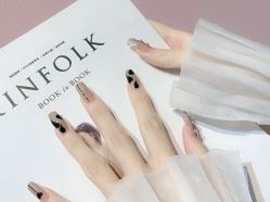 -LILY NAILS美甲美睫