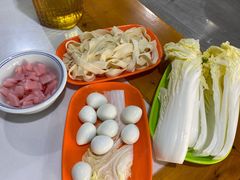 -云南印象昭通天麻火腿鸡(新疆石油花园二期店)