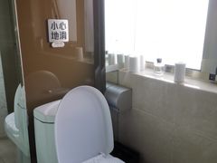 -德全心悦酒店(北京金台路地铁站店)