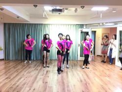 文艺范儿周年庆MV DANCE表演。-文E范儿ZUMBA尊巴舞蹈