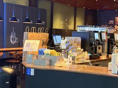 -瑞幸咖啡(深圳北高铁站内部店-B12检票口二楼)