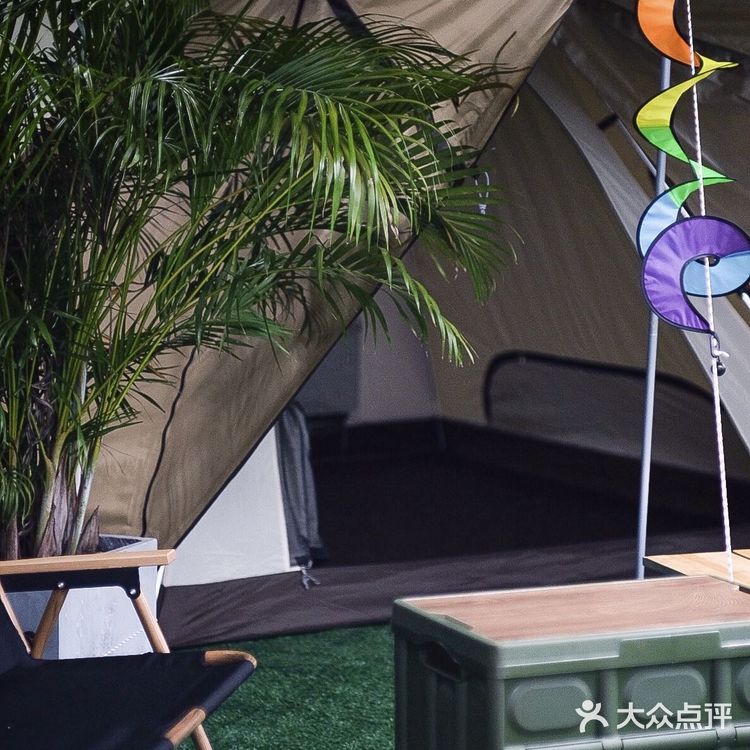 海岸城停车场颠覆露营⛺️新玩法- Night Camp