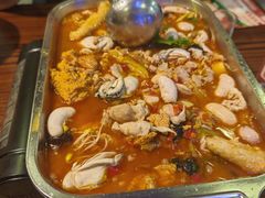 -聚味罗记大排檔·鲜鱼杂·甲鱼煲•龙虾馆(科学馆店)