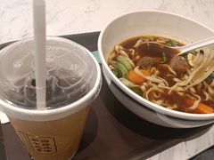 -康师傅私房牛肉面(申虹店)