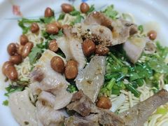 猪杂腌面-阿阳牛腩腌面店