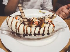 香蕉船配冰淇淋-巴伐利亚啤酒坊(意式风情街店)