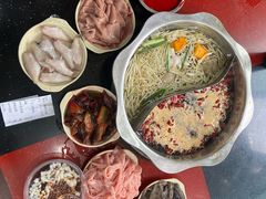 -储奇门鳝鱼火锅(总店)