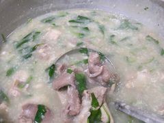 -标记美食新鲜猪杂(兴南大道店)