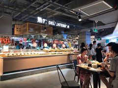 -盒马鲜生(莱蒙都会店)