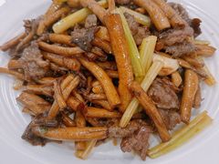 茶树菇炒牛肉-合和美食馆(壹村东心岭2巷店)