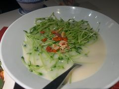 -禄鼎记·多口味酸菜鱼(侨鑫店)