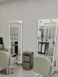 -PE SALON