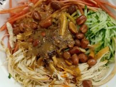 -牛一嘴·兰州牛肉面·大盘鸡(财富中心店)