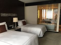 -青岛海尔洲际酒店